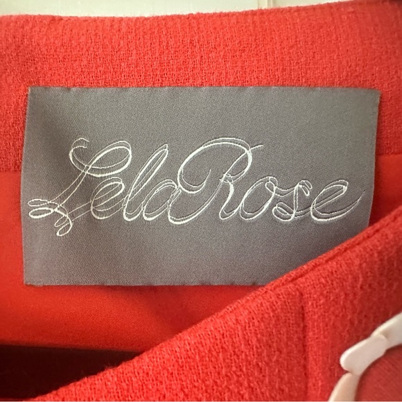 Coral Lela Rose dress with floral buttons. - Picture 3 of 3